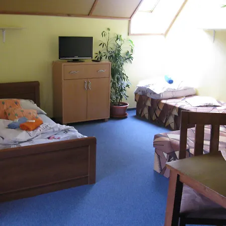 Lukas Guest house *